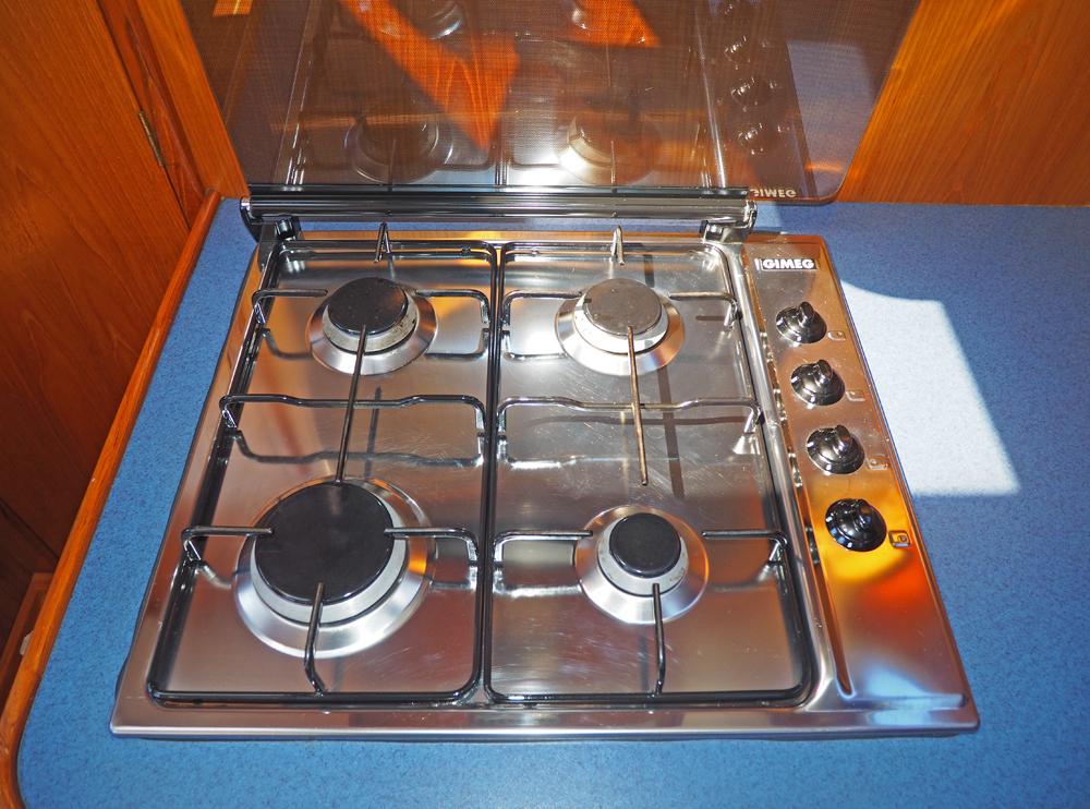 Vorschiff, Innenausstattung